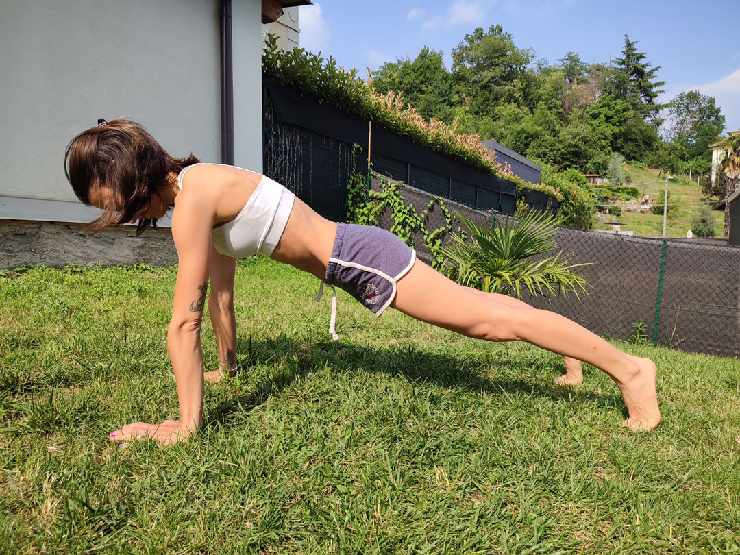 makarasana